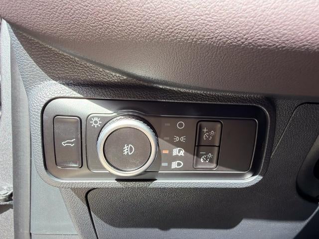 2027 Ford Explorer Platinum™