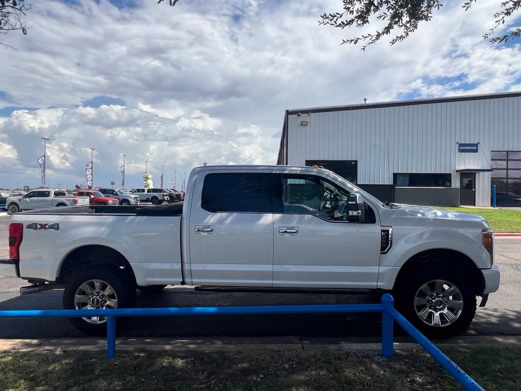 2017 Ford Super Duty F-250SD Platinum