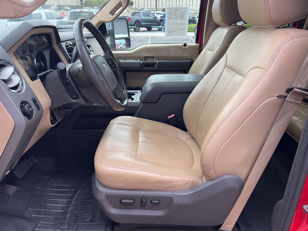2012 Ford Super Duty F-250SD Lariat