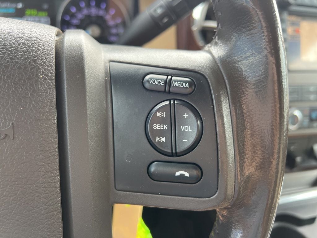 2012 Ford Super Duty F-250SD Lariat