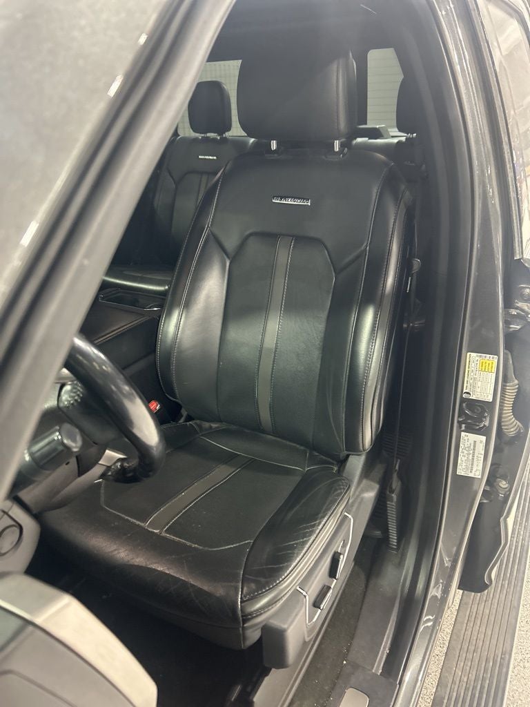 2017 Ford Super Duty F-250SD Platinum