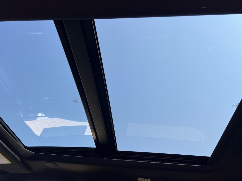 2026 Ford Super Duty F-250SD Platinum