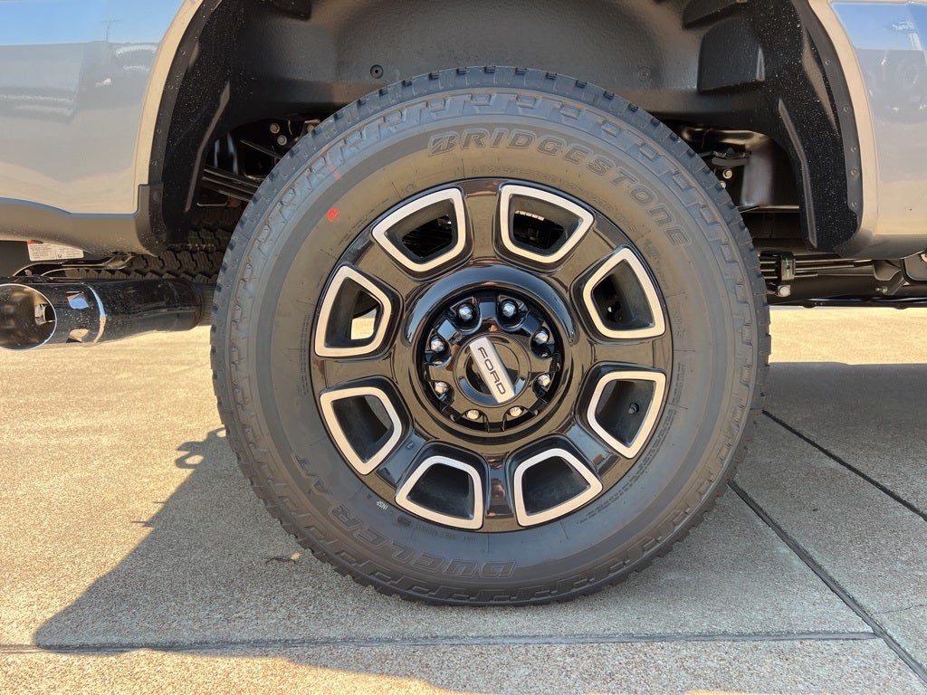 2026 Ford Super Duty F-250SD Platinum