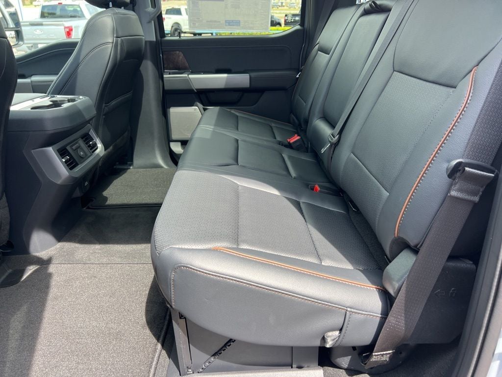 2026 Ford Super Duty F-250SD Lariat