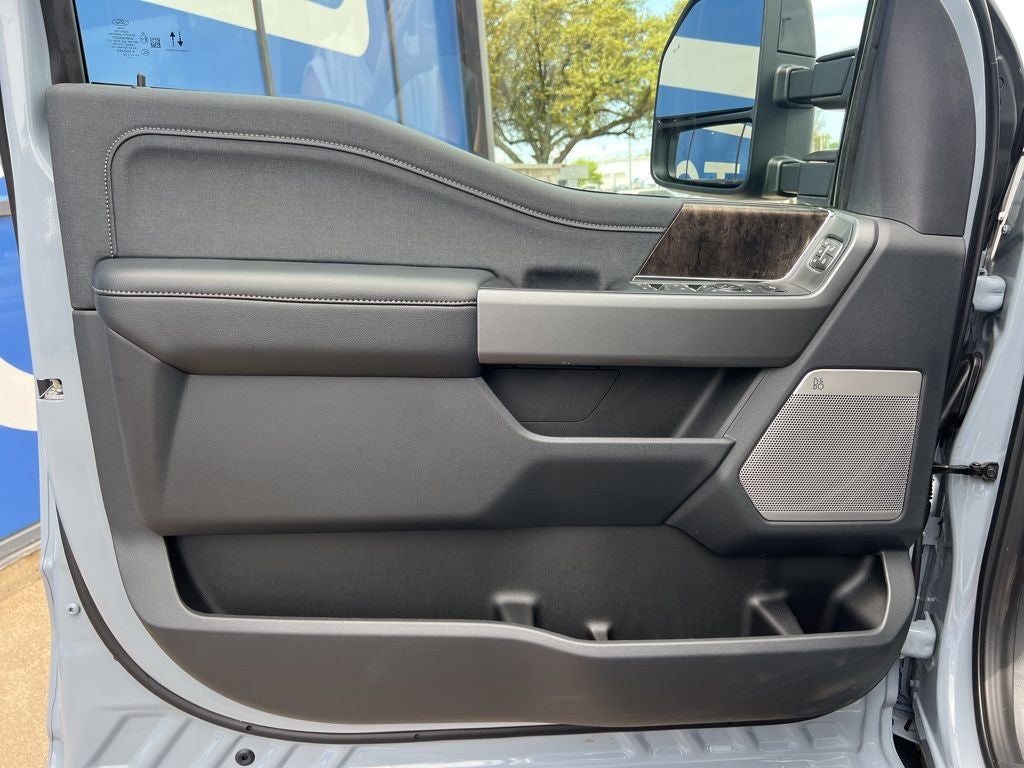 2026 Ford Super Duty F-250SD Lariat