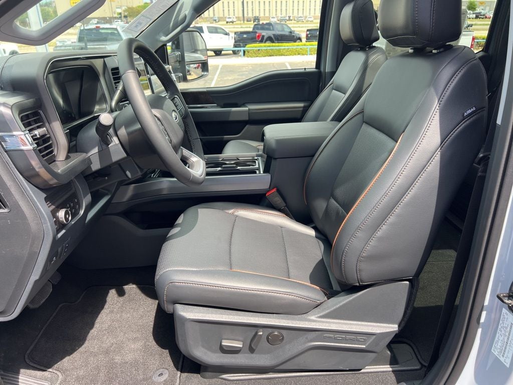 2026 Ford Super Duty F-250SD Lariat