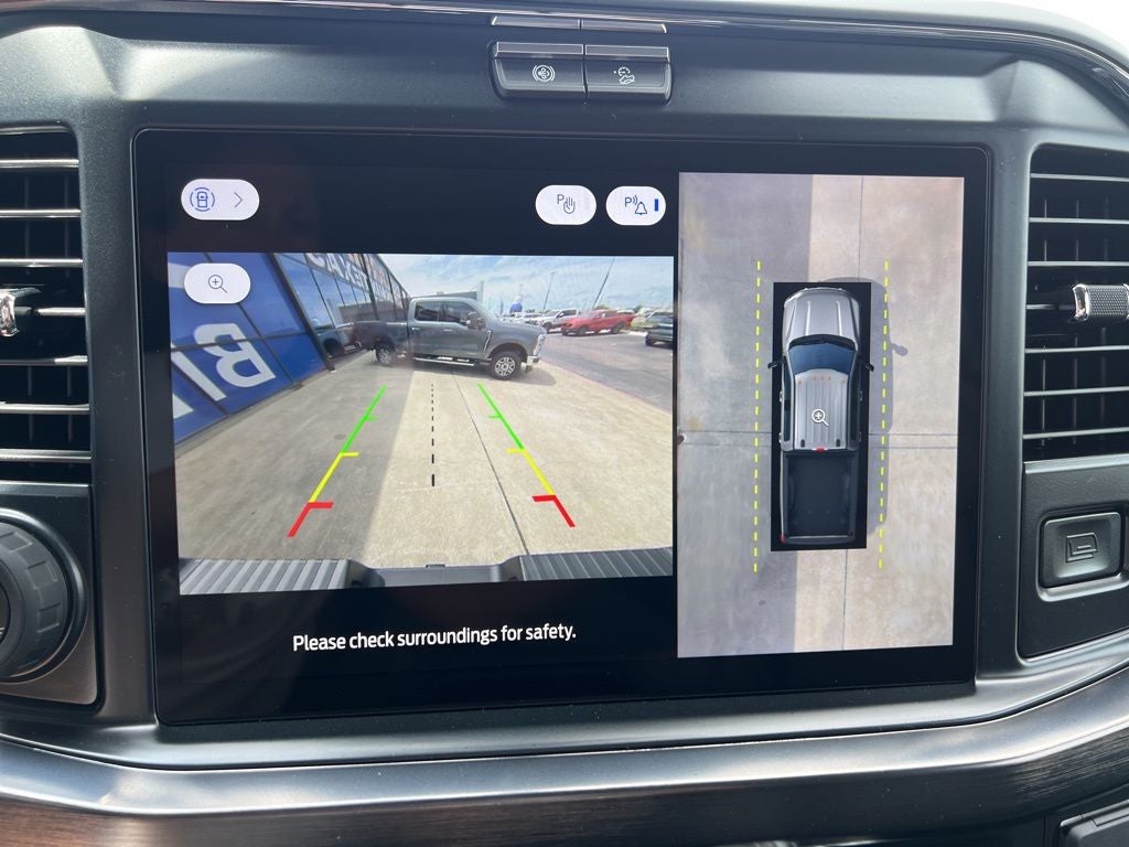 2026 Ford Super Duty F-250SD Lariat