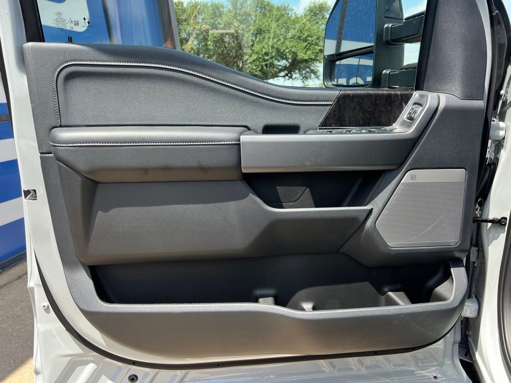 2026 Ford Super Duty F-250SD Lariat
