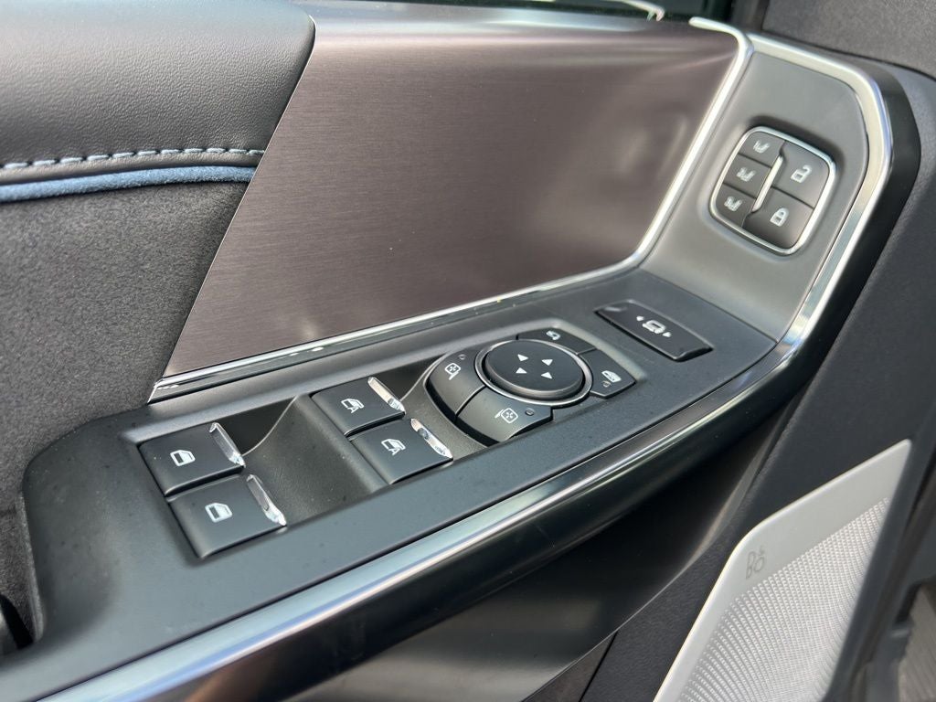 2026 Ford Super Duty F-250SD Platinum