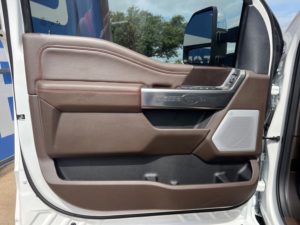 2026 Ford Super Duty F-250SD F-250® King Ranch®