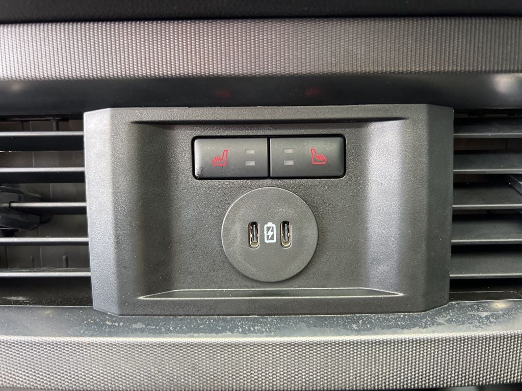 2025 Ford Super Duty F-250SD Platinum