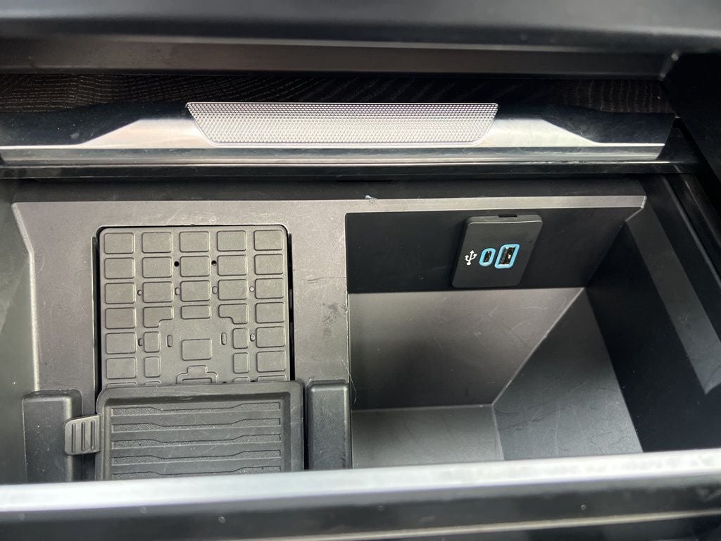 2025 Ford Super Duty F-250SD Platinum