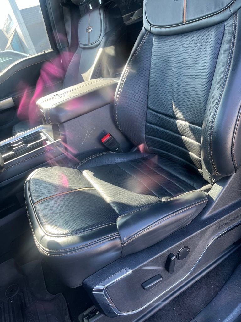 2023 Ford Super Duty F-250SD Platinum