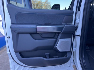 2026 Ford Super Duty F-250SD Platinum