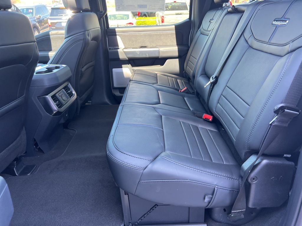 2026 Ford Super Duty F-250SD Platinum