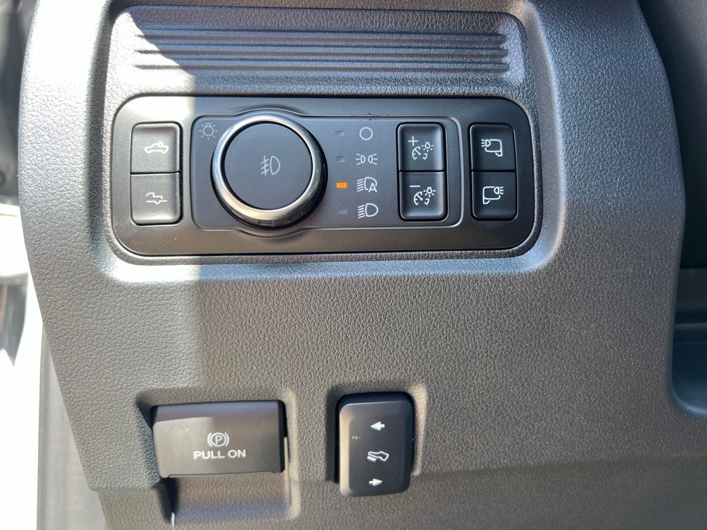 2026 Ford Super Duty F-250SD Platinum