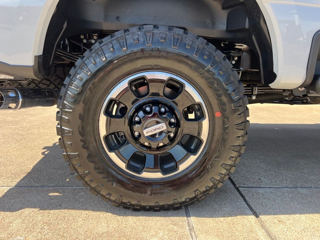 2026 Ford Super Duty F-250SD Platinum