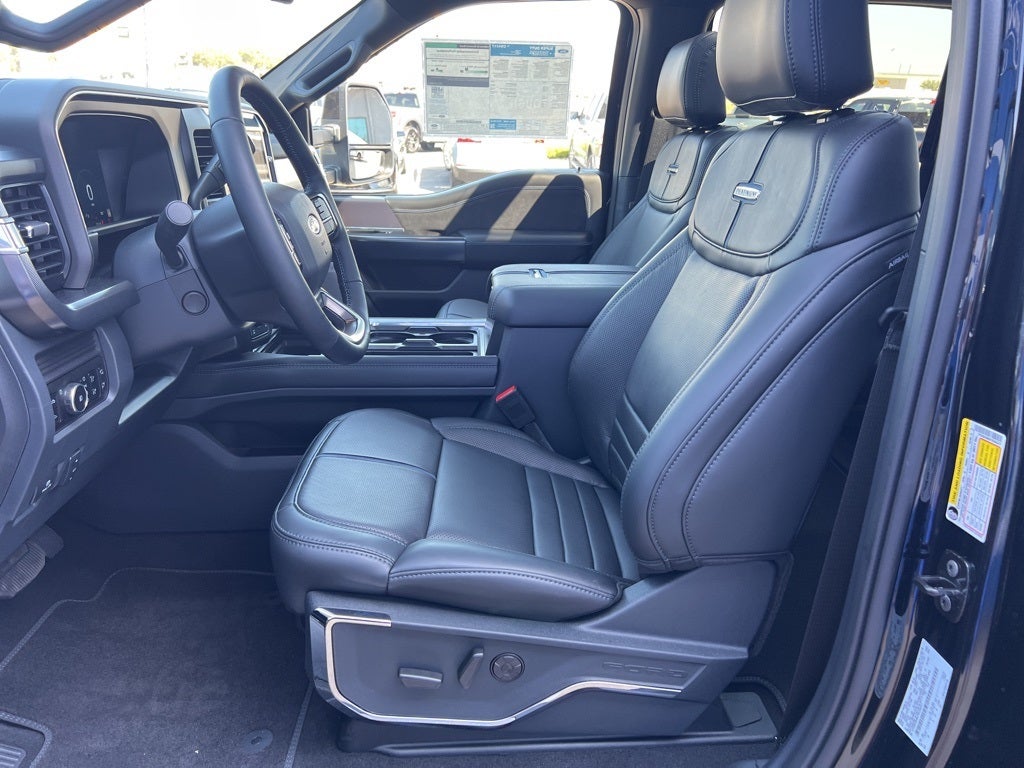 2026 Ford Super Duty F-250SD Platinum