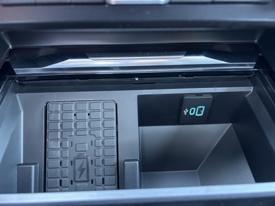 2026 Ford Super Duty F-250SD Platinum