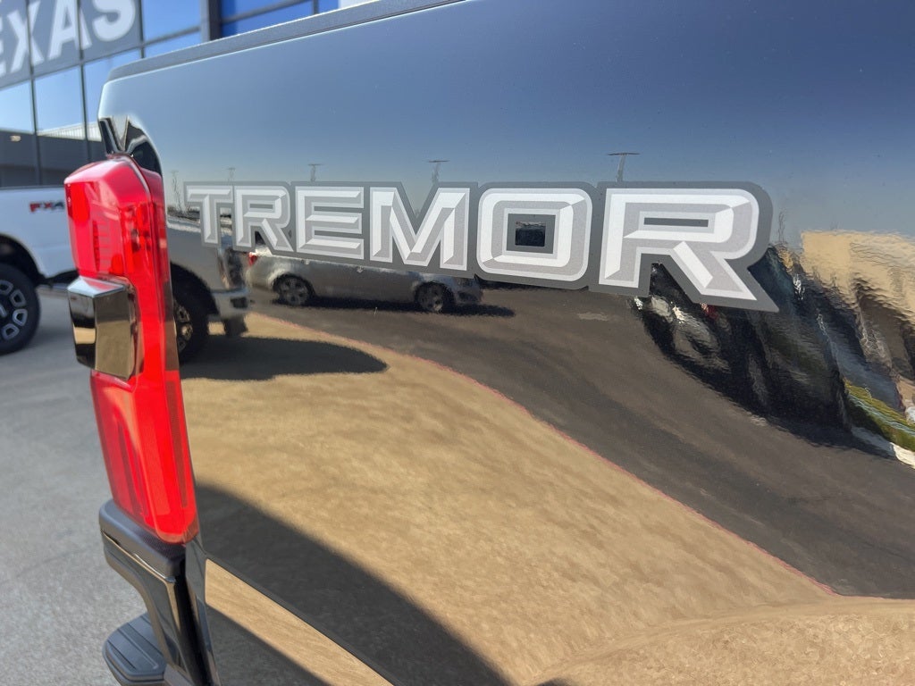 2026 Ford Super Duty F-250SD Platinum