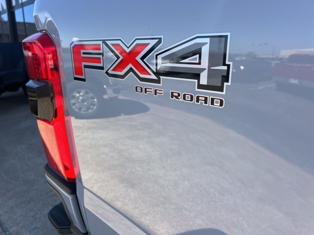 2026 Ford Super Duty F-250SD Platinum
