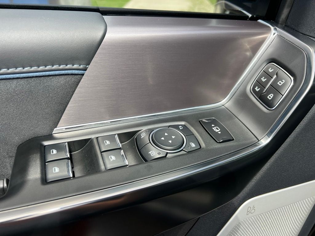 2026 Ford Super Duty F-250SD Platinum