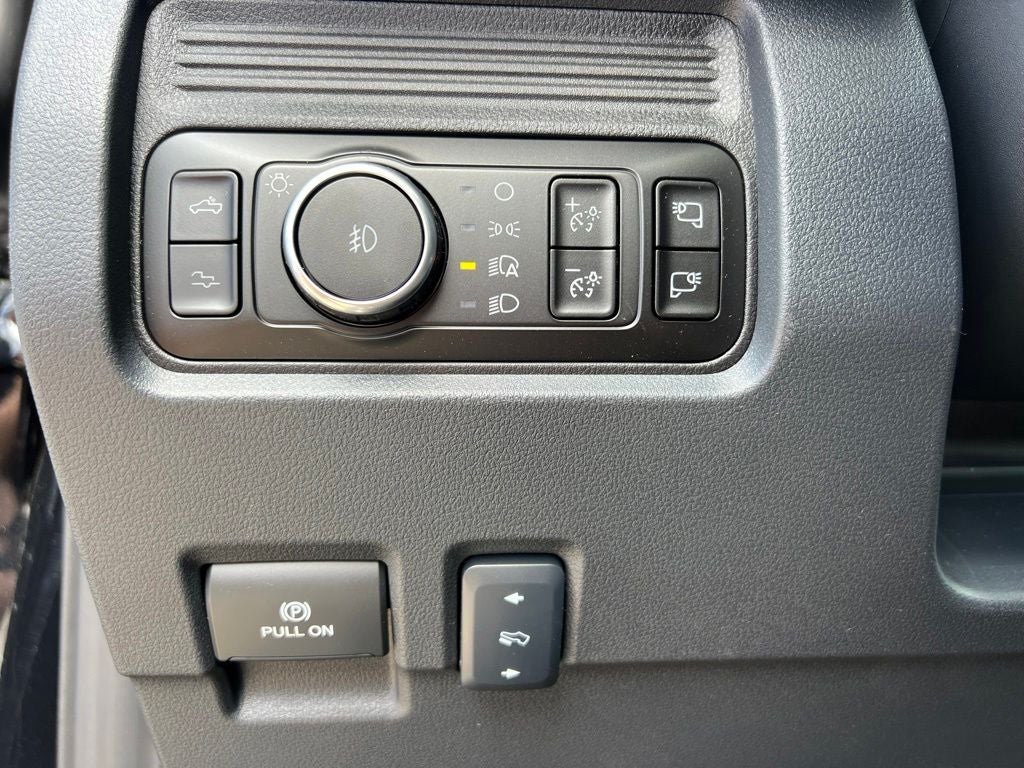2026 Ford Super Duty F-250SD Platinum