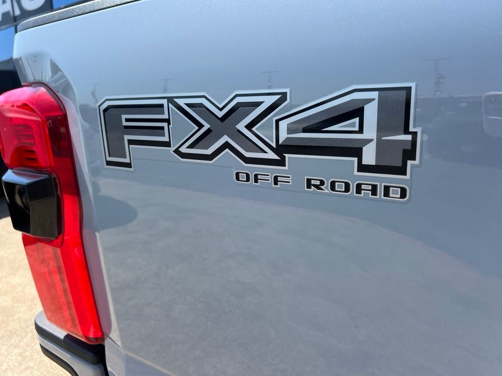 2026 Ford Super Duty F-250SD Lariat