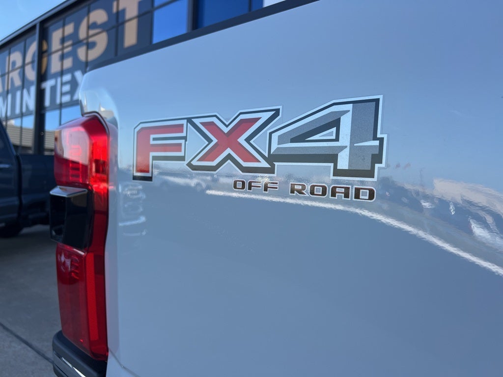 2026 Ford Super Duty F-250SD Lariat