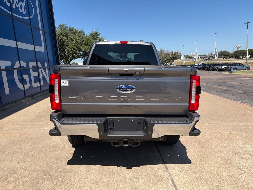 2026 Ford Super Duty F-250SD Lariat