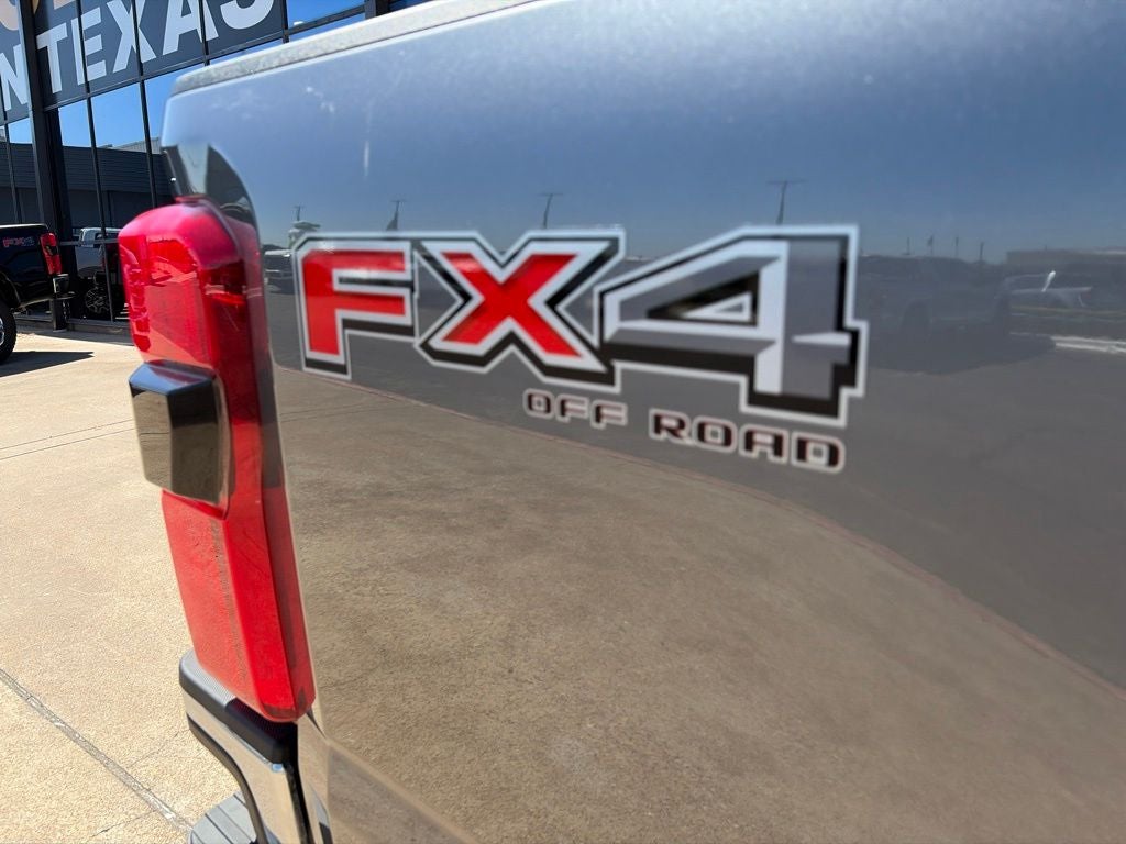 2026 Ford Super Duty F-250SD Lariat