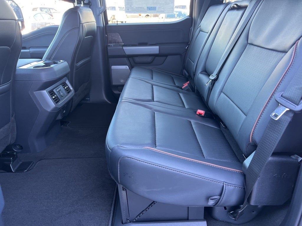 2026 Ford Super Duty F-250SD Lariat