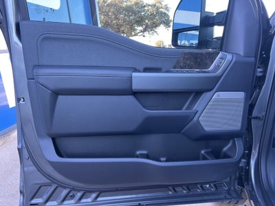 2026 Ford Super Duty F-250SD Lariat