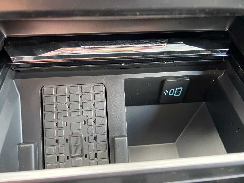 2026 Ford Super Duty F-250SD Lariat