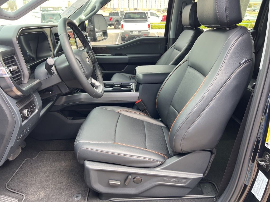 2026 Ford Super Duty F-250SD Lariat