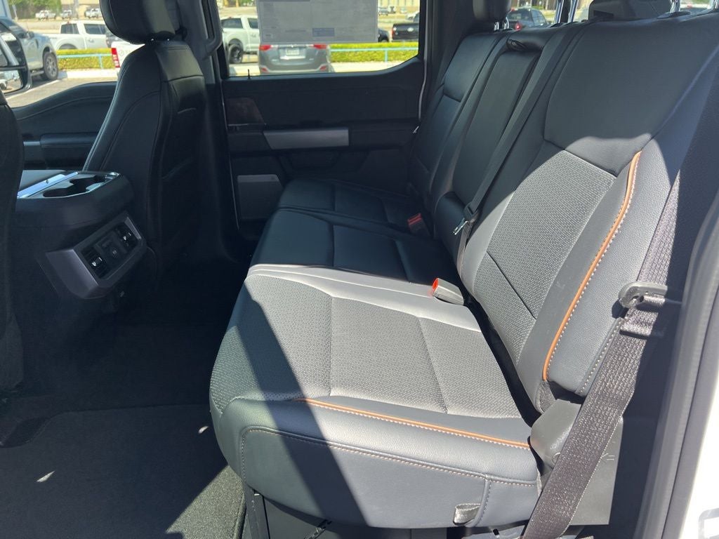 2026 Ford Super Duty F-250SD Lariat