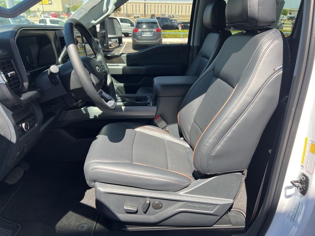 2026 Ford Super Duty F-250SD Lariat