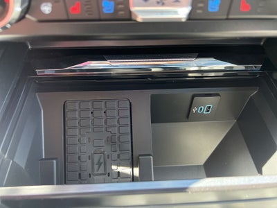 2026 Ford Super Duty F-250SD Lariat