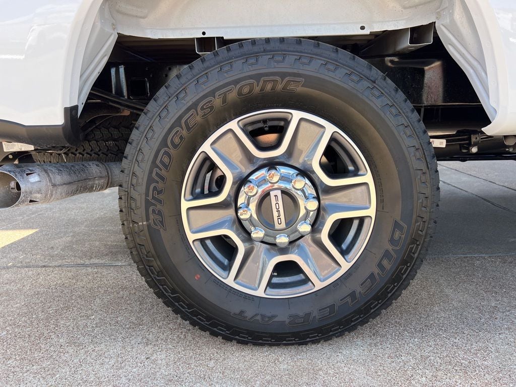 2026 Ford Super Duty F-250SD Lariat