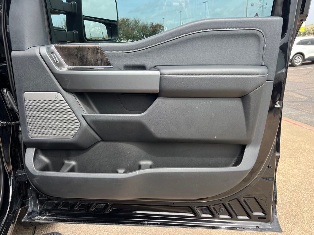 2025 Ford Super Duty F-250SD Lariat