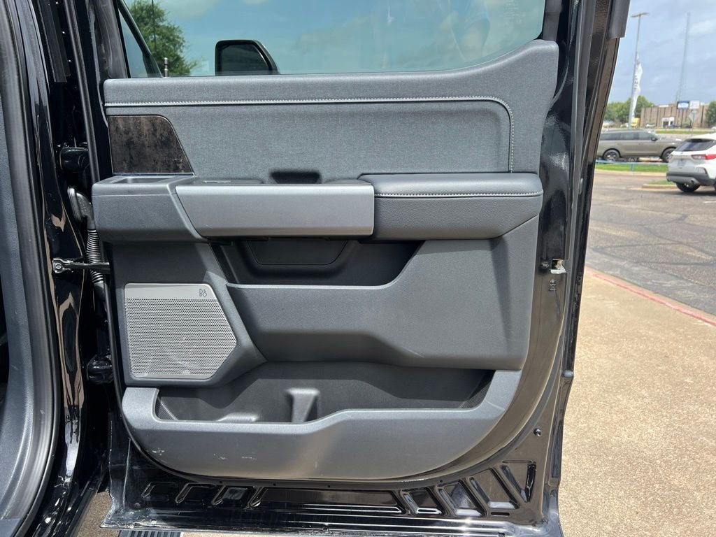 2025 Ford Super Duty F-250SD Lariat