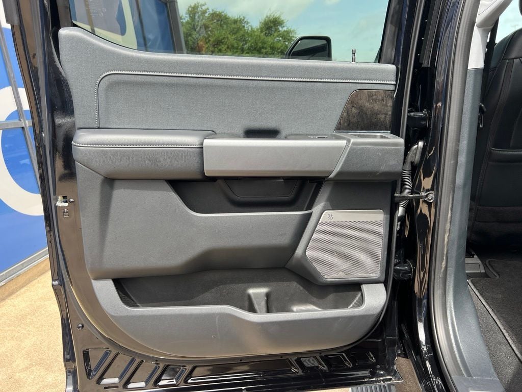 2025 Ford Super Duty F-250SD Lariat