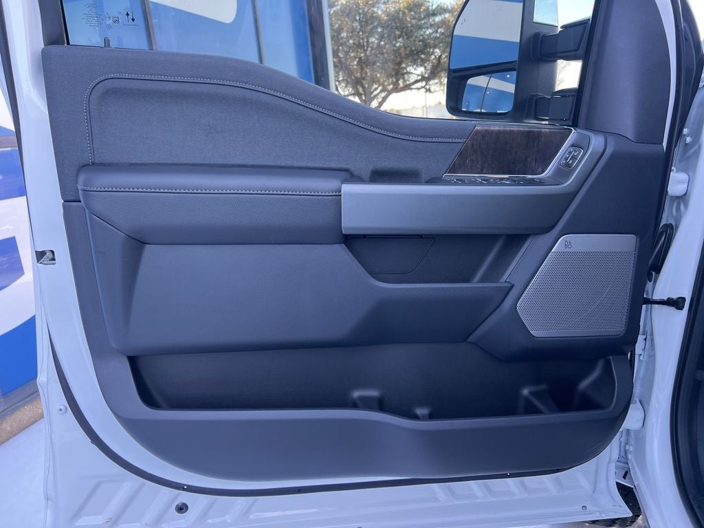 2026 Ford Super Duty F-250SD Lariat