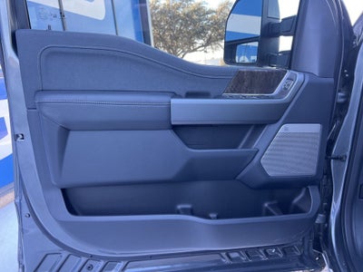 2026 Ford Super Duty F-250SD Lariat