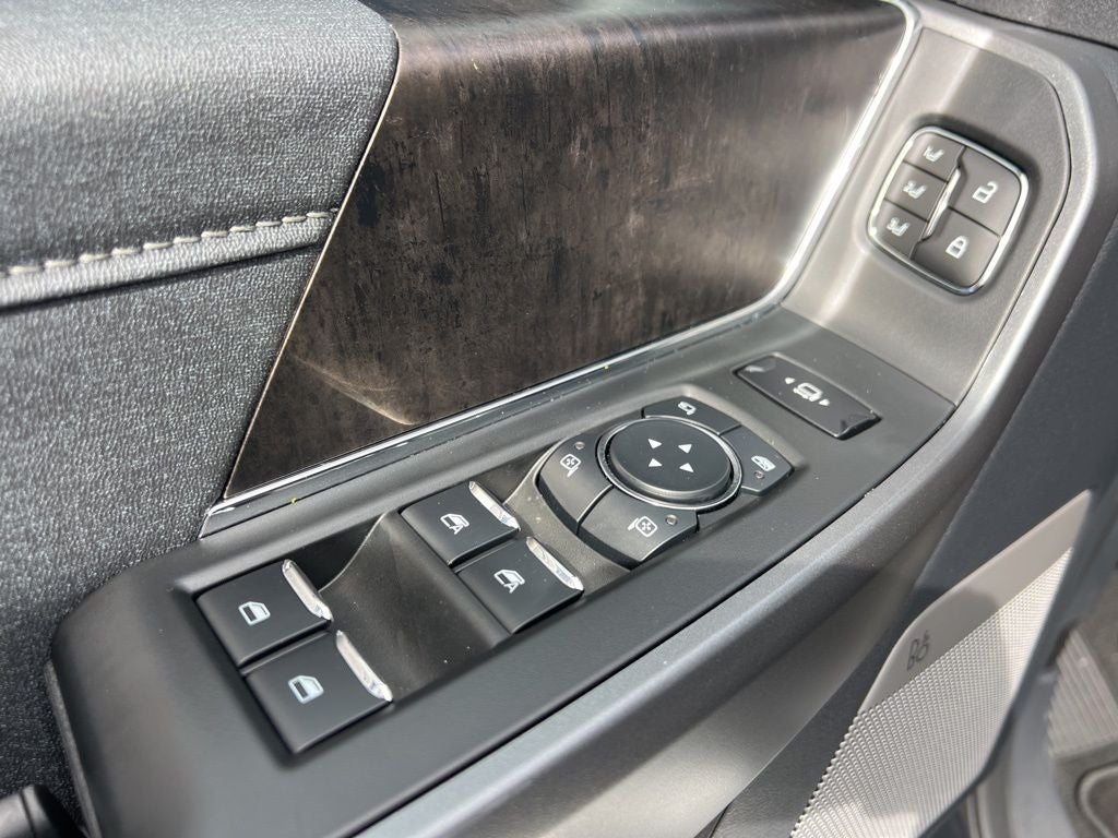 2026 Ford Super Duty F-250SD Lariat