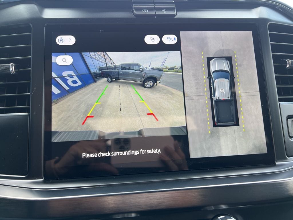 2026 Ford Super Duty F-250SD Lariat