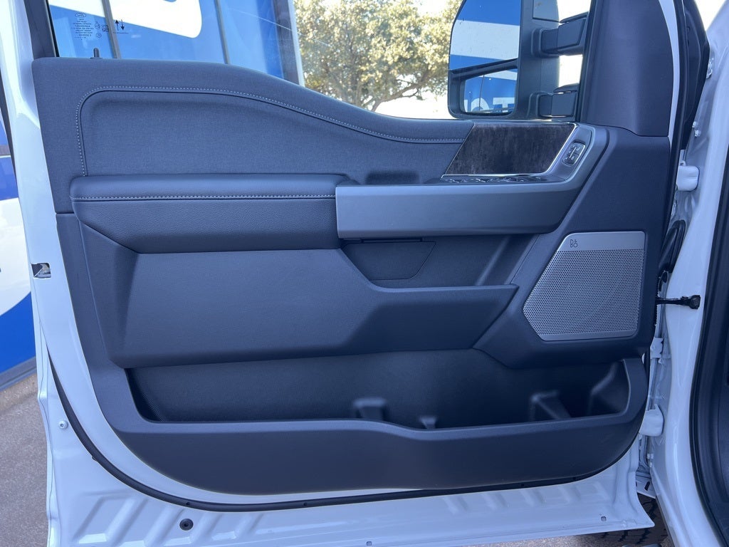 2026 Ford Super Duty F-250SD Lariat