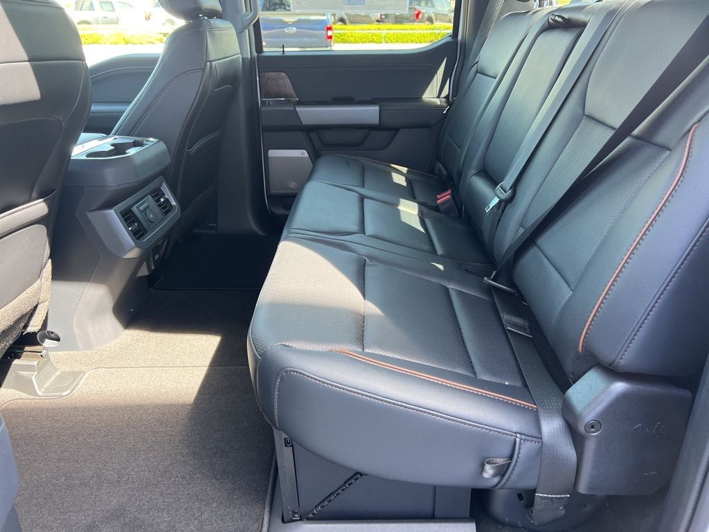 2026 Ford Super Duty F-250SD Lariat