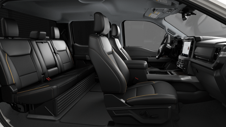2027 Ford Super Duty F-350SD Lariat