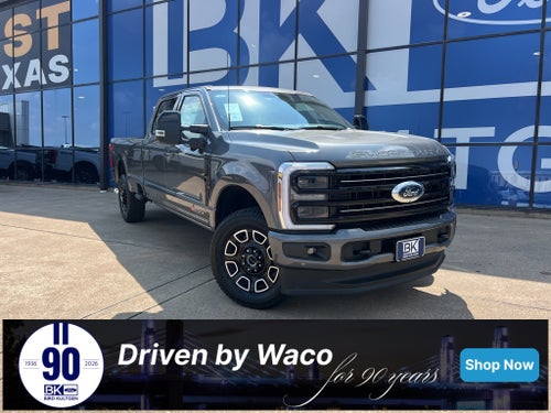 2026 Ford Super Duty F-350SD Platinum